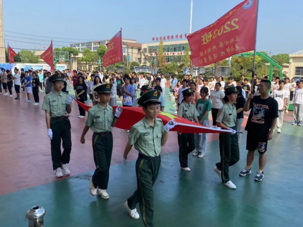 岳陽市江南通信職業(yè)技術(shù)學校,岳陽江南學校,岳陽江南通信學校,岳陽職業(yè)學校